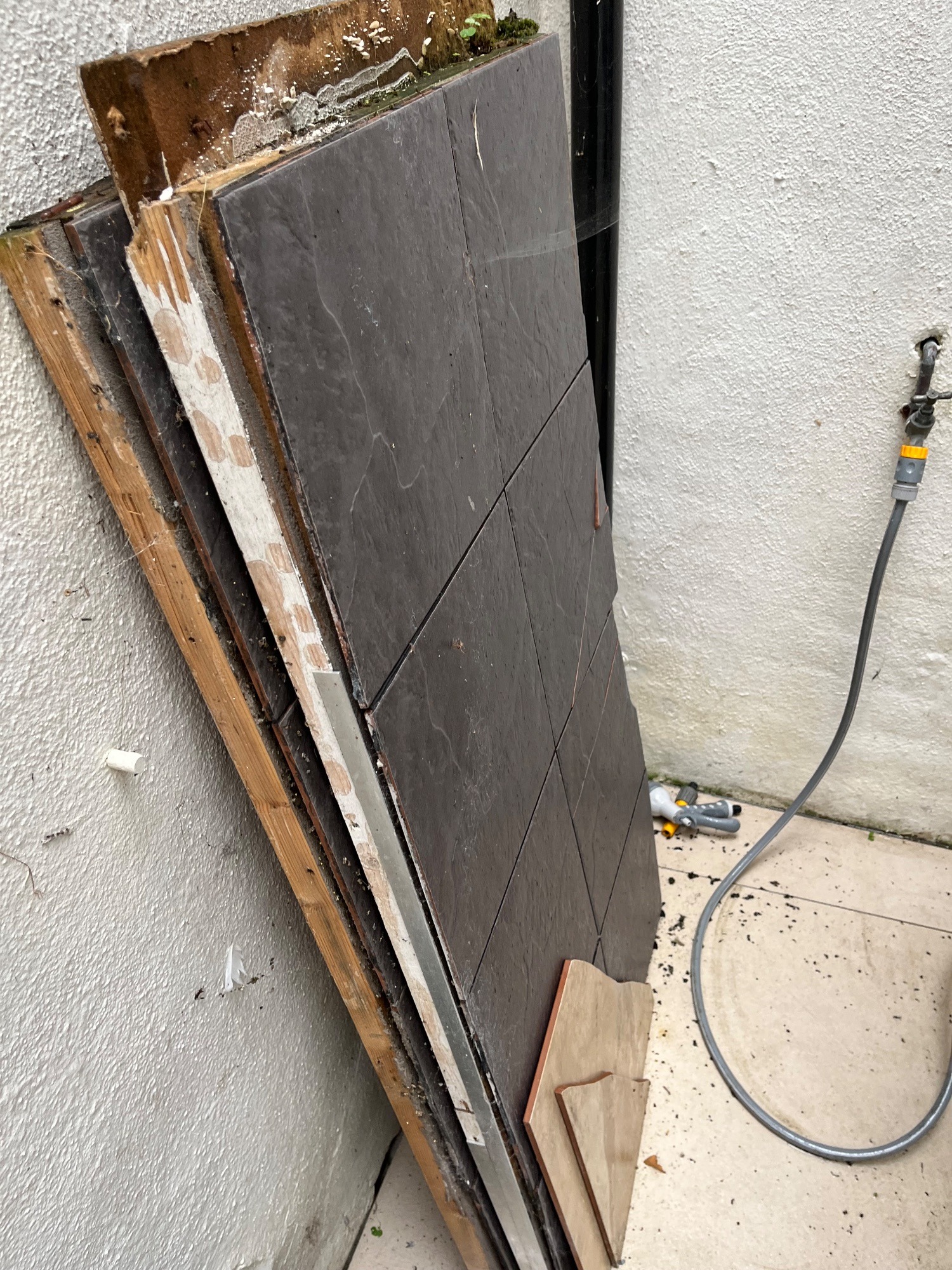 Customer photo of a rubbish removal job, about a quarter van